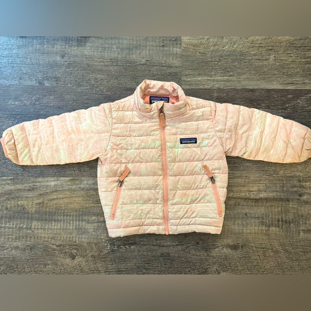 Patagonia Baby Down Sweater. Size 2t.